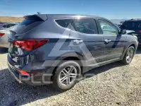 2017 Hyundai Santa Fe photo