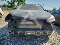 2017 Hyundai Santa Fe photo