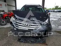 2017 Hyundai Santa Fe photo