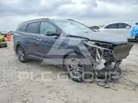 2017 Hyundai Santa Fe photo