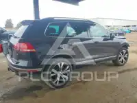 2017 Volkswagen Touareg фото