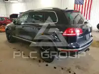2017 Volkswagen Touareg фото