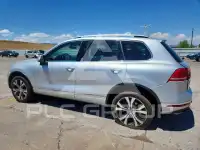 2017 Volkswagen Touareg фото