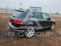 2017 Volkswagen Touareg фото
