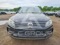 2017 Volkswagen Touareg фото
