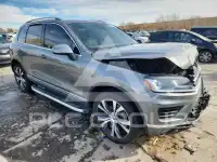 2017 Volkswagen Touareg фото