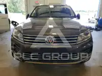 2017 Volkswagen Touareg фото