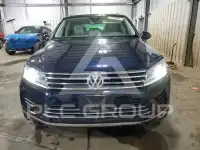 2017 Volkswagen Touareg фото