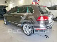 2017 Volkswagen Touareg фото