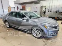 2017 Volkswagen Passat фото