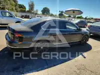2017 Volkswagen Passat photo