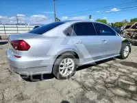 2017 Volkswagen Passat photo