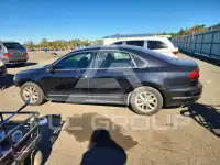 2017 Volkswagen Passat photo