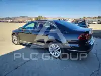2017 Volkswagen Passat фото