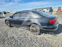 2017 Volkswagen Passat фото