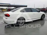 2017 Volkswagen Passat photo