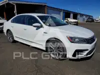 2017 Volkswagen Passat фото