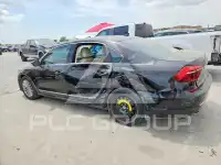 2017 Volkswagen Passat фото