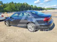 2017 Volkswagen Passat photo