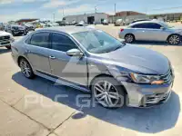 2017 Volkswagen Passat фото