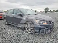 2017 Volkswagen Passat фото