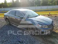 2017 Volkswagen Passat photo