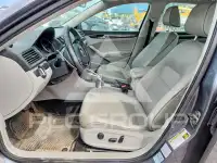 2017 Volkswagen Passat photo