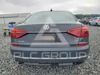 2017 Volkswagen Passat фото