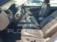 2017 Volkswagen Passat фото