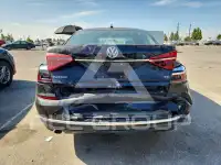 2017 Volkswagen Passat photo