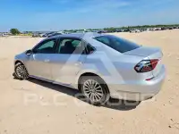 2017 Volkswagen Passat photo