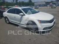 2017 Volkswagen Passat photo