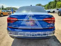 2017 Volkswagen Passat фото