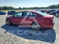 2017 Volkswagen Passat photo