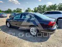 2017 Volkswagen Passat фото