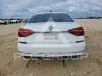 2017 Volkswagen Passat фото