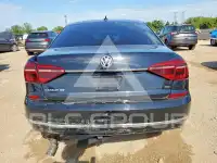 2017 Volkswagen Passat фото