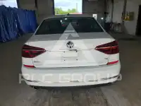 2017 Volkswagen Passat фото