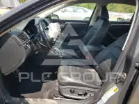 2017 Volkswagen Passat фото