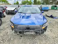 2017 Volkswagen Passat фото