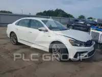 2017 Volkswagen Passat photo