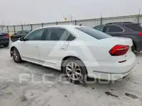 2017 Volkswagen Passat фото