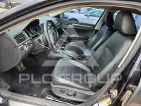 2017 Volkswagen Passat photo