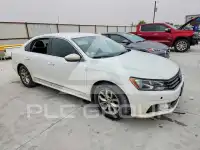 2017 Volkswagen Passat фото