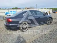 2017 Volkswagen Passat photo