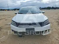 2017 Volkswagen Passat фото