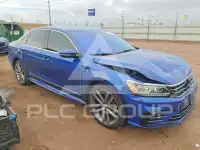 2017 Volkswagen Passat фото