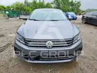 2017 Volkswagen Passat photo