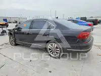 2017 Volkswagen Passat фото