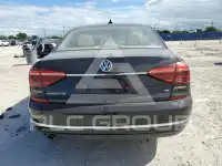 2017 Volkswagen Passat фото